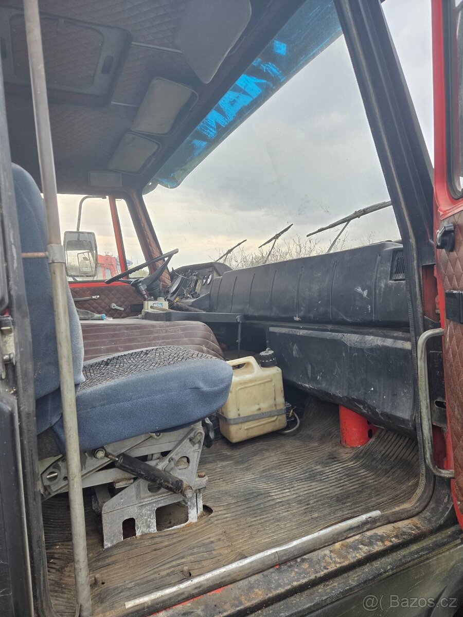 Tatra 815 4x4 sklápěč - 4