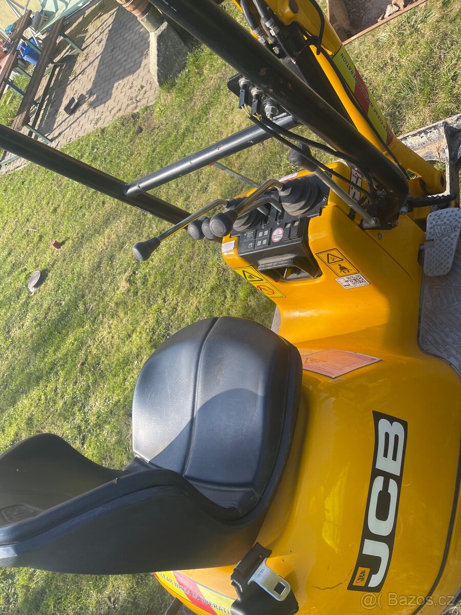 Minibagr JCB 8008CTS - 4