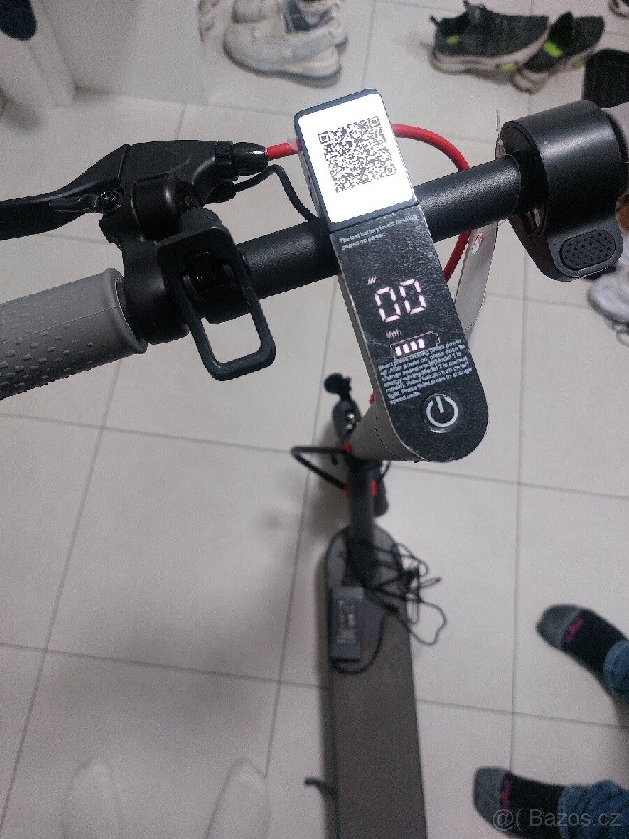 Elektricka kolobezka nova - 4