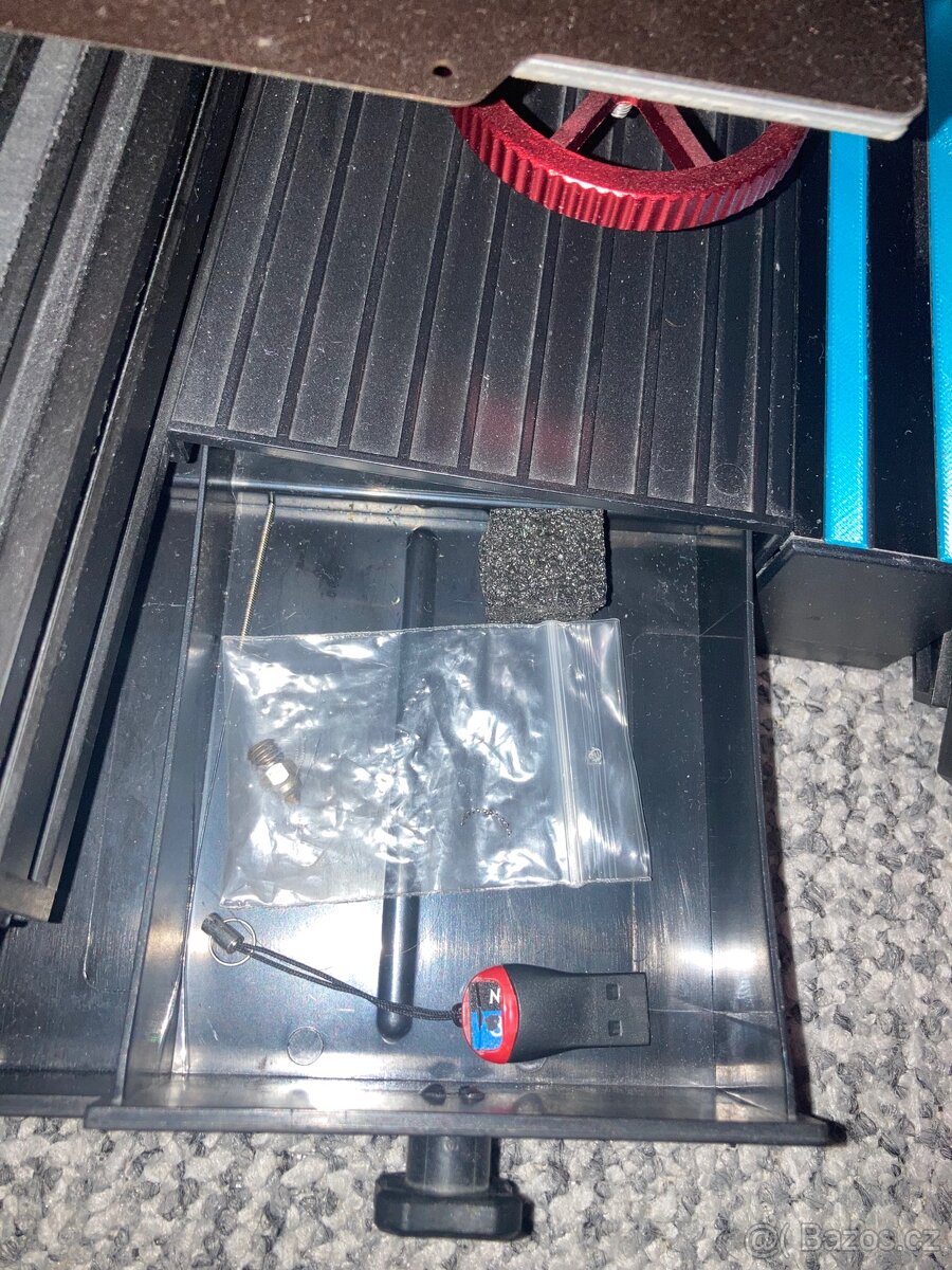 3D tiskárna Ender 3V2 - 4