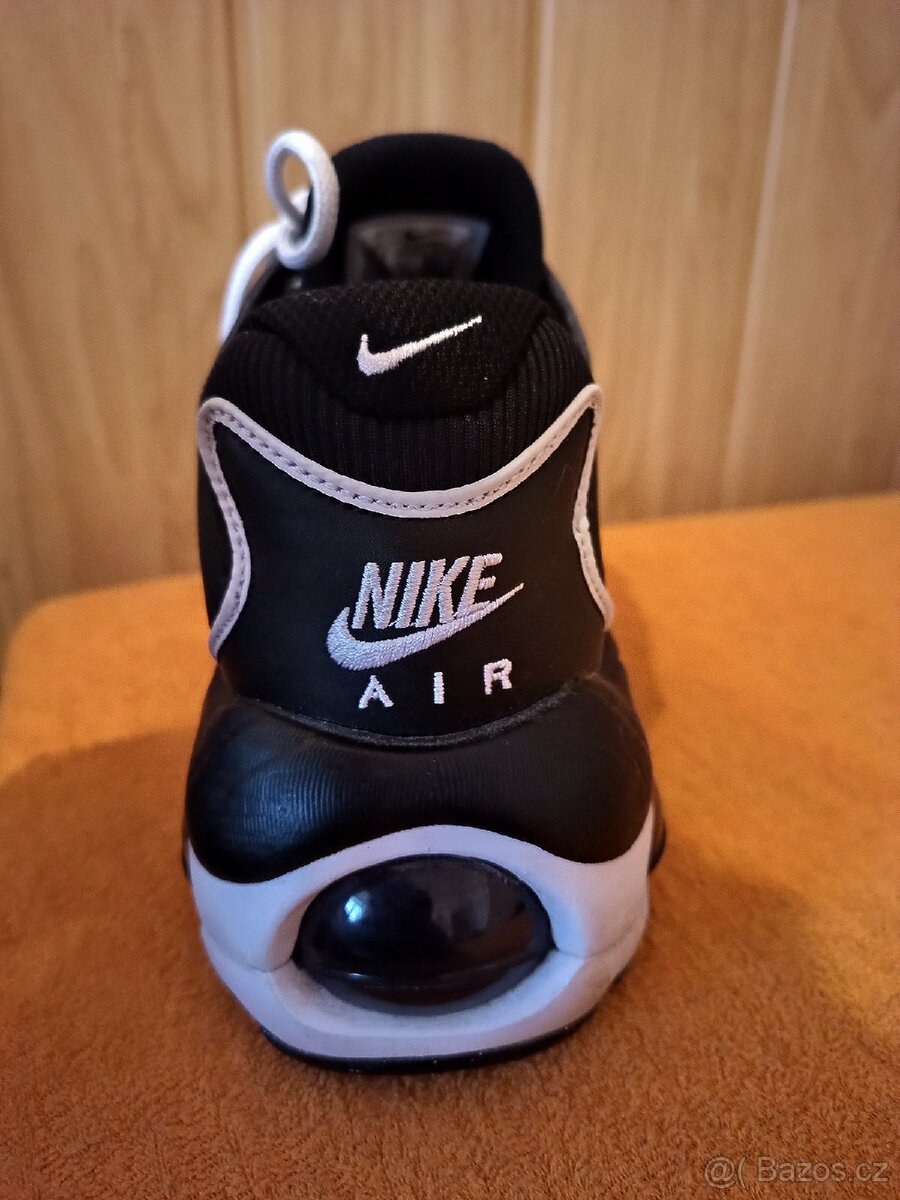 Sportovní boty Nike Air Max TW - 4