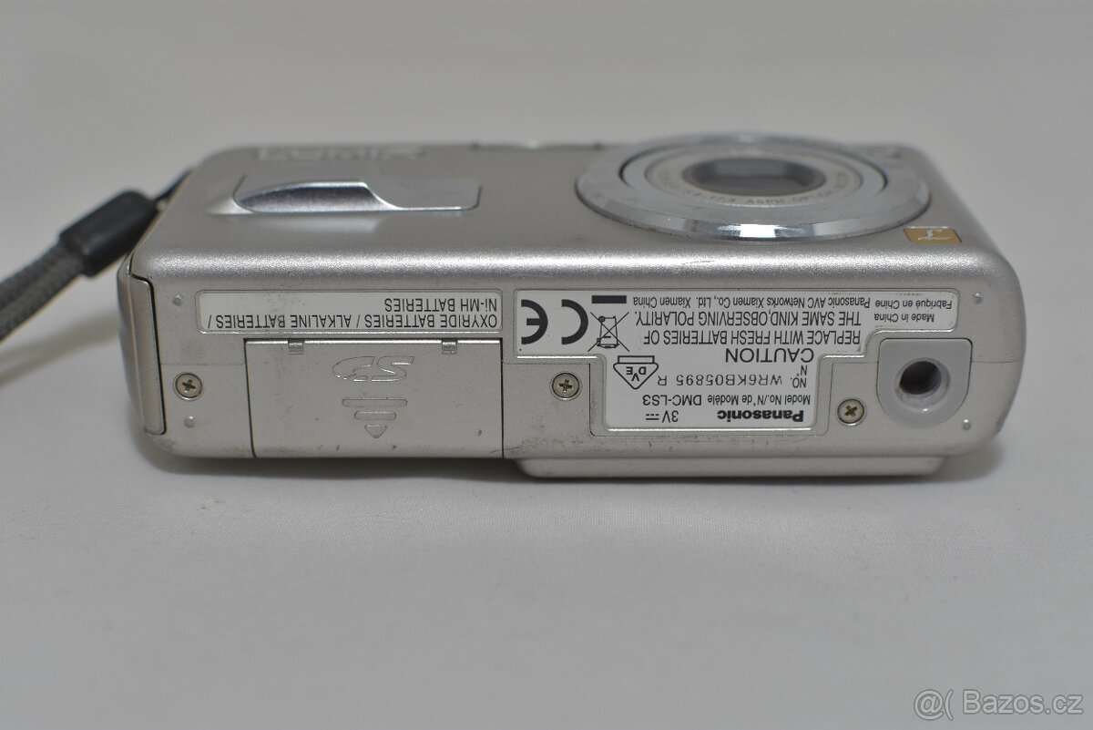 PANASONIC LUMIX DMC-LS3 - 4