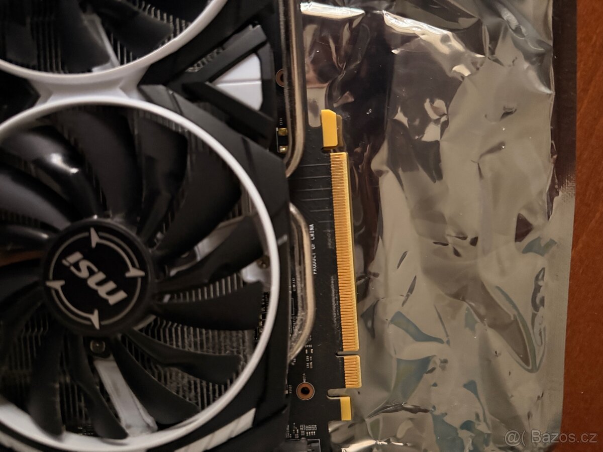 MSI GeForce GTX 1060 ARMOR 6GB - 4