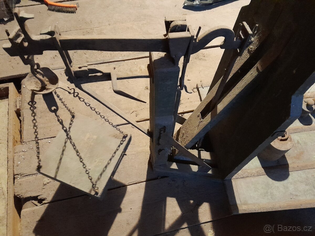 Váha decimálka - 4