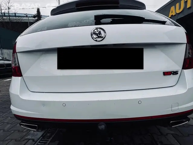 Škoda Octavia 3 RS Challenge 2015 - 4