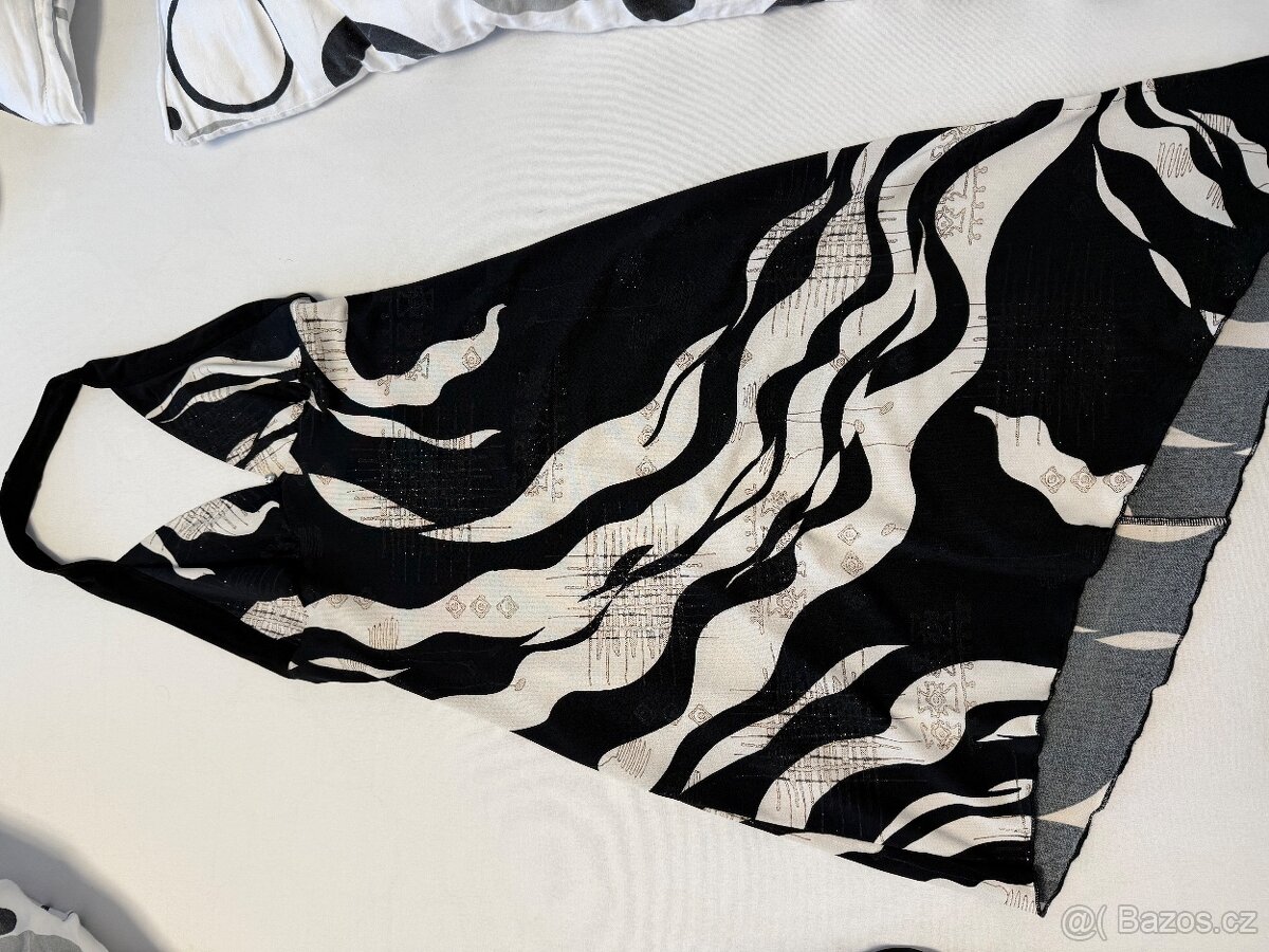 Černo-bílé šaty se třpytkami, velikost 36 - 4