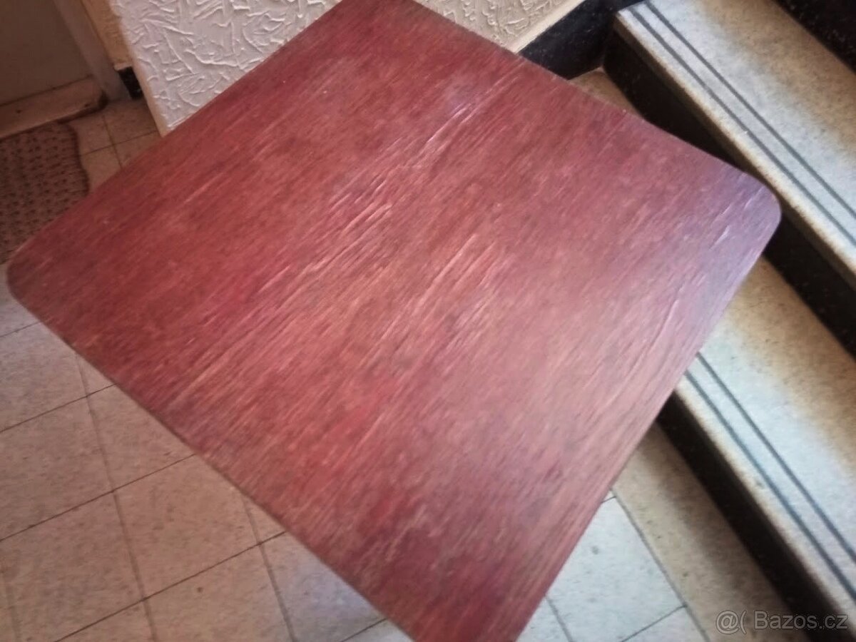 Starožitný stolek k renovaci - 4