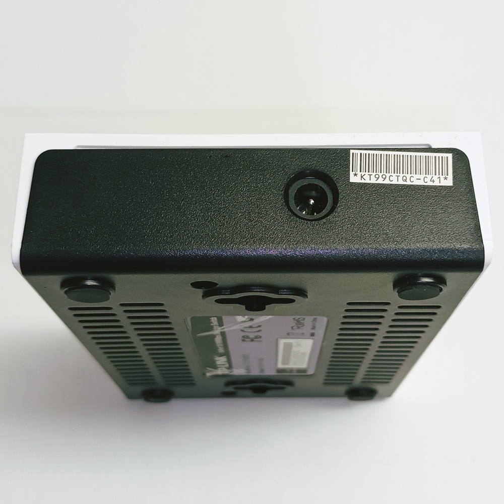 TP-LINK TL-SF1005D, Stolní pětiportový LAN switch - 4