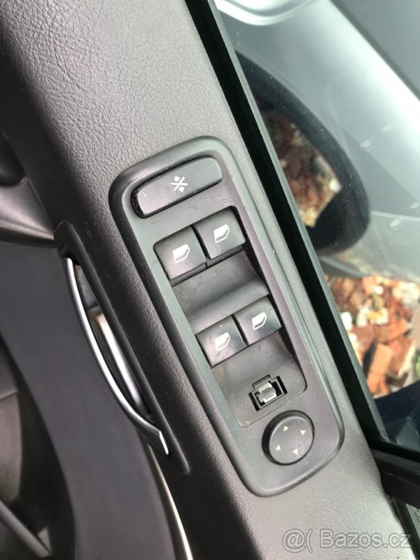 Peugeot 807 2,0HDI 79kW RHT 2003 - díly - 4