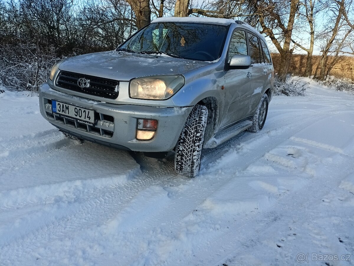Toyota RAV4 2.0i 110kw 4x4 - 4