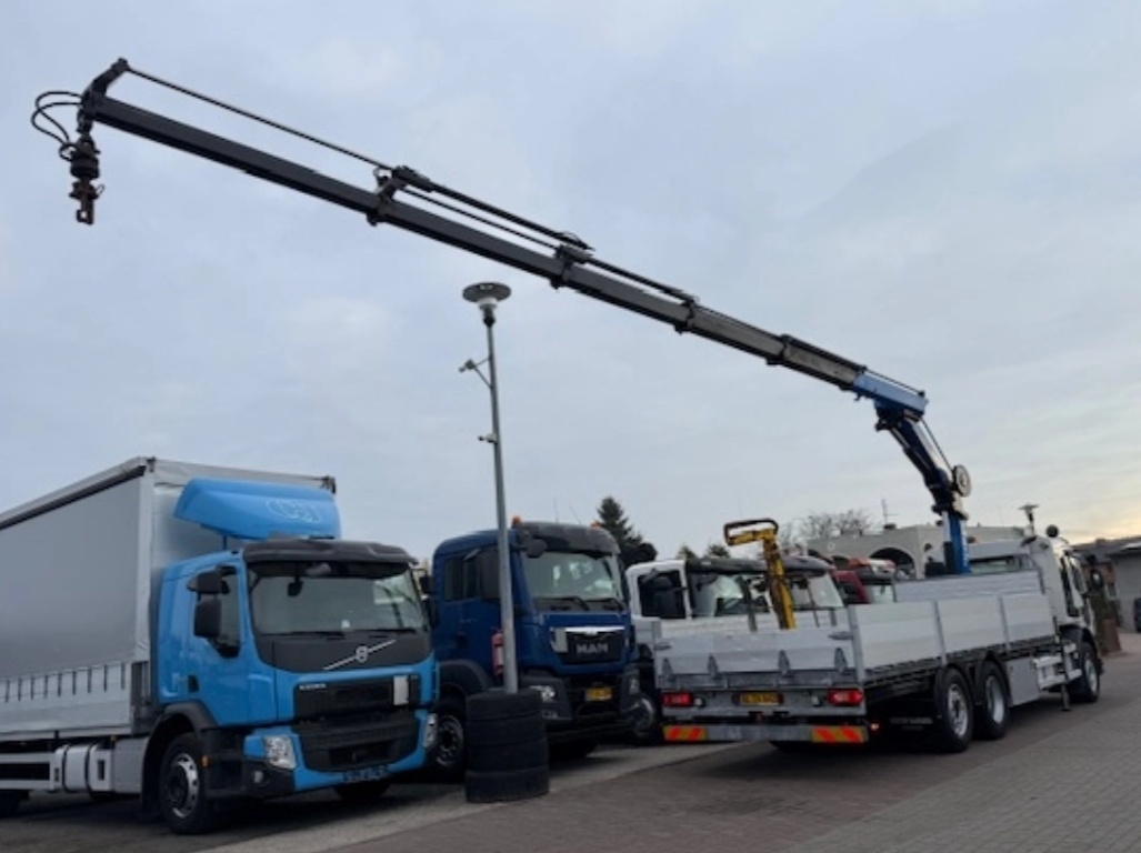 Volvo FE 320 6x2 E6 - valník s HDS - 4