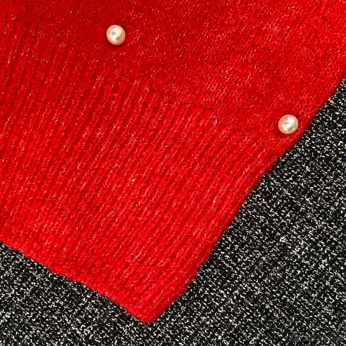 Dámský červený vánoční svetr H&M vel. XS/34-36 - 4