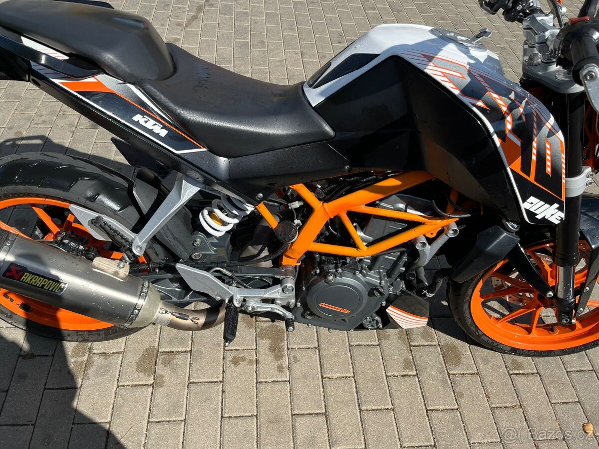 KTM Duke 390 - 4
