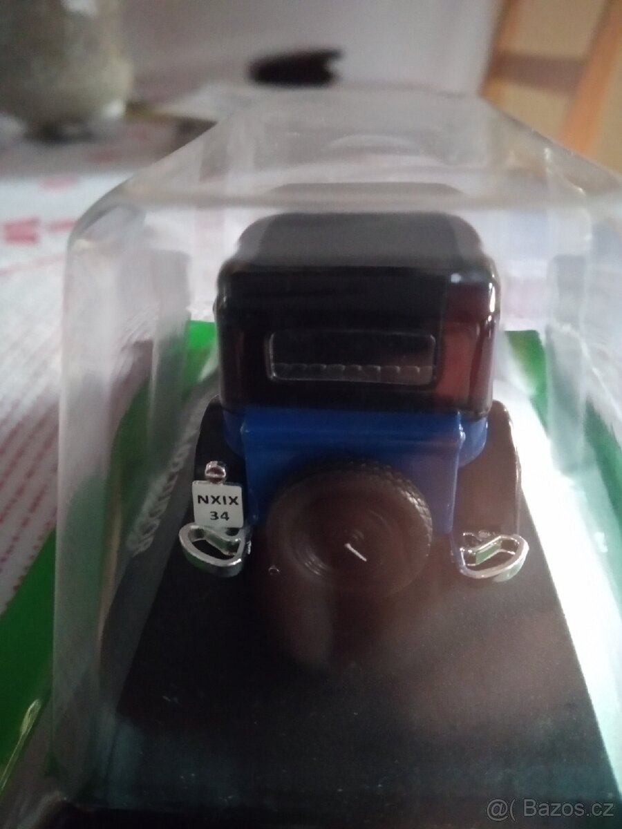 Model Škoda 422 Tudor - 4