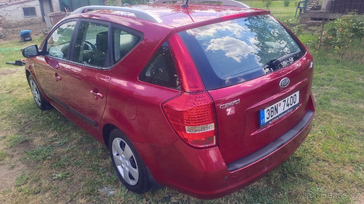Kia ceed 1.4 66kw , rv 2010 - 4