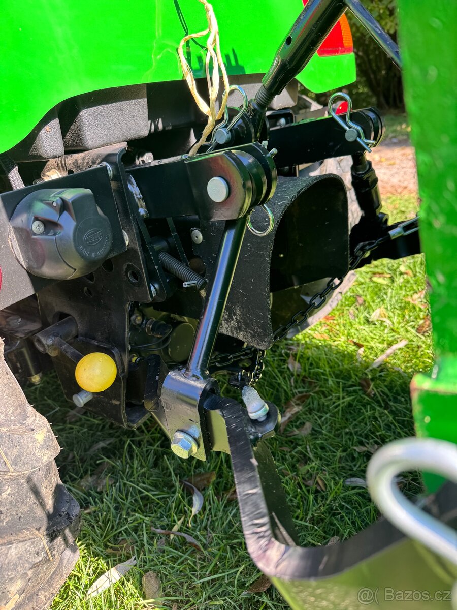 John Deere X595 - 4