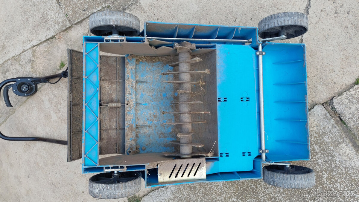 Elektrický vertikutátor Güde GV 1500 - 4