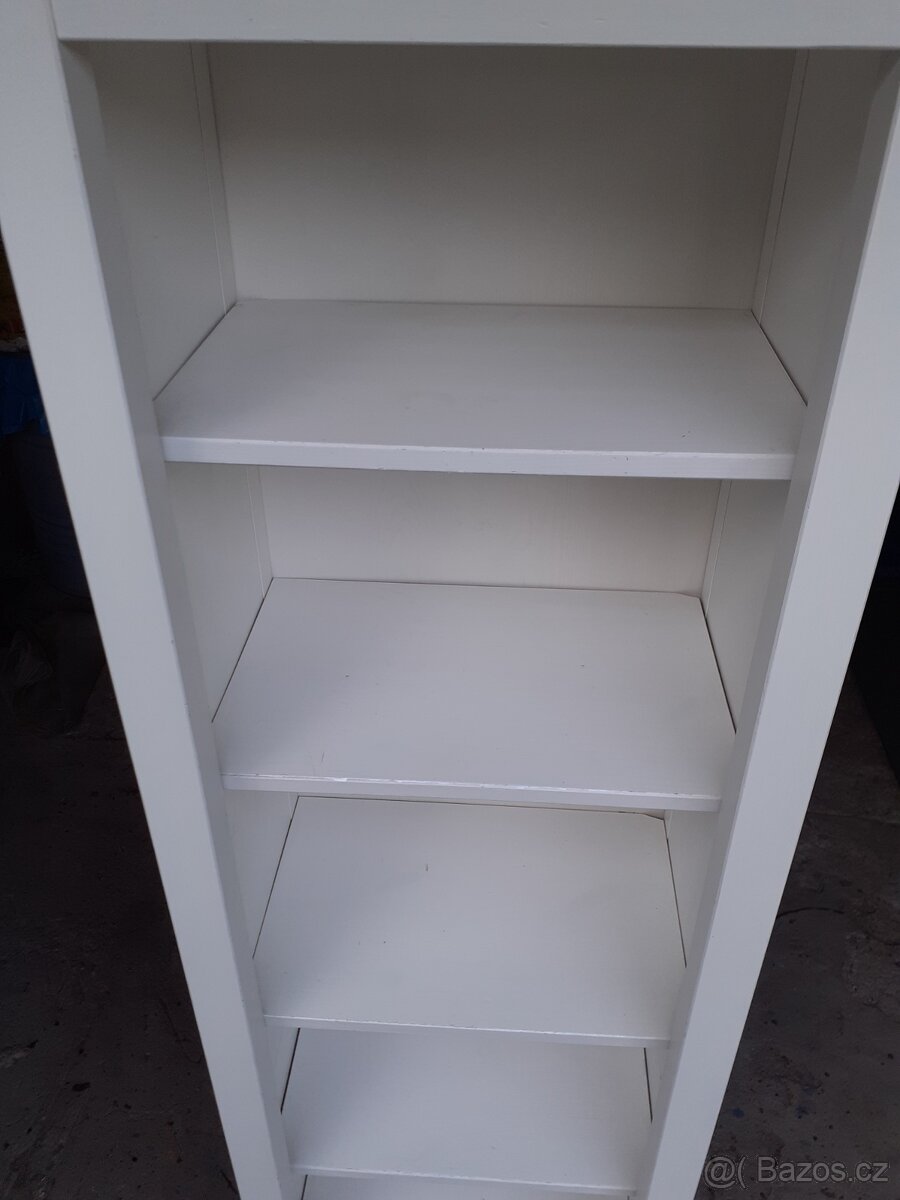 Ikea knihovna Hemnes - 4