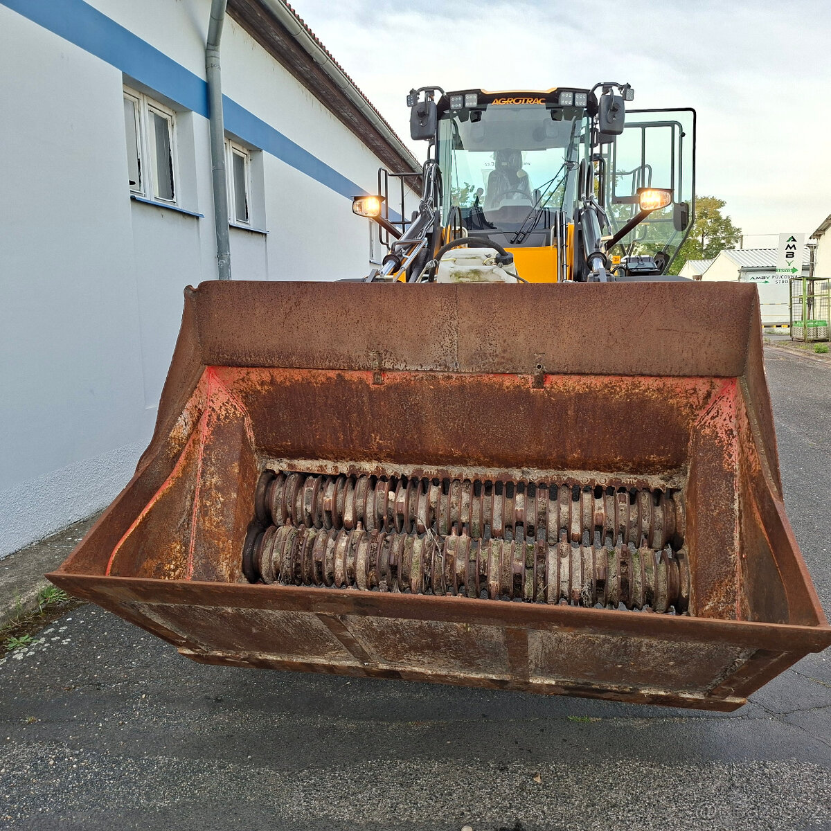 Prodám třídící lopatu - 4