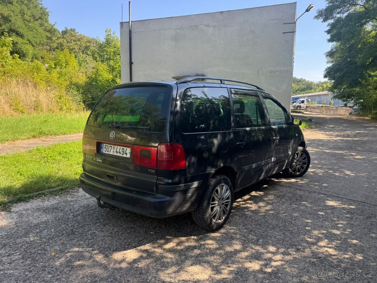 VW Sharan 1.9 TDI 96 kW - 4