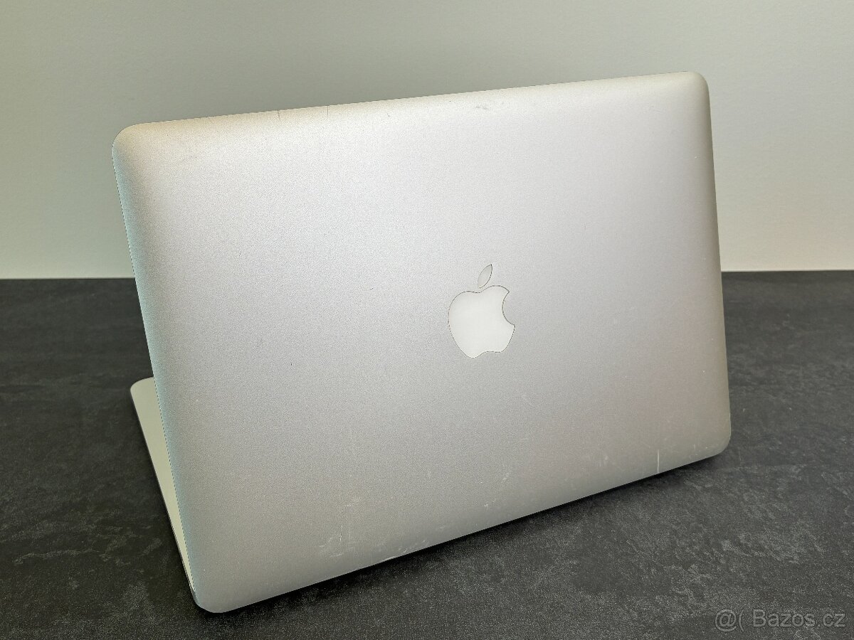 MacBook Air 13'' 2015 / i7 / 8GB / 128GB SSD - DPH - 4