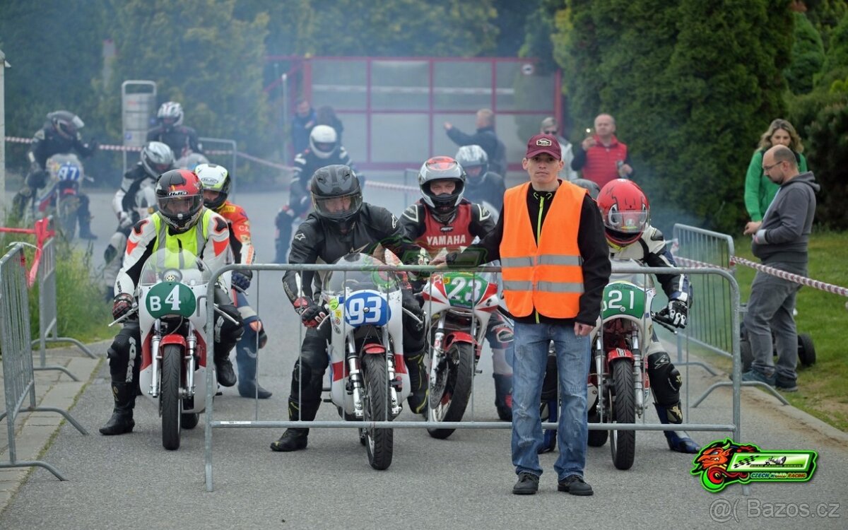 Yamaha 250 DS7 RD - 4