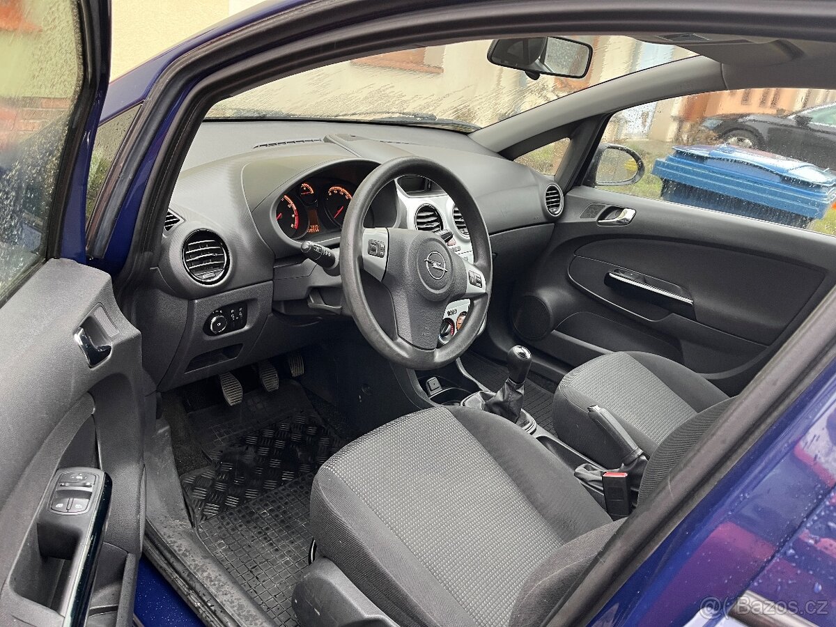 Opel Corsa - 4