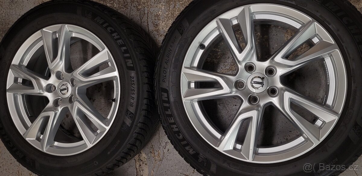 VOLVO V90 CC,18' alu disky,zimní pneu Michelin - 4
