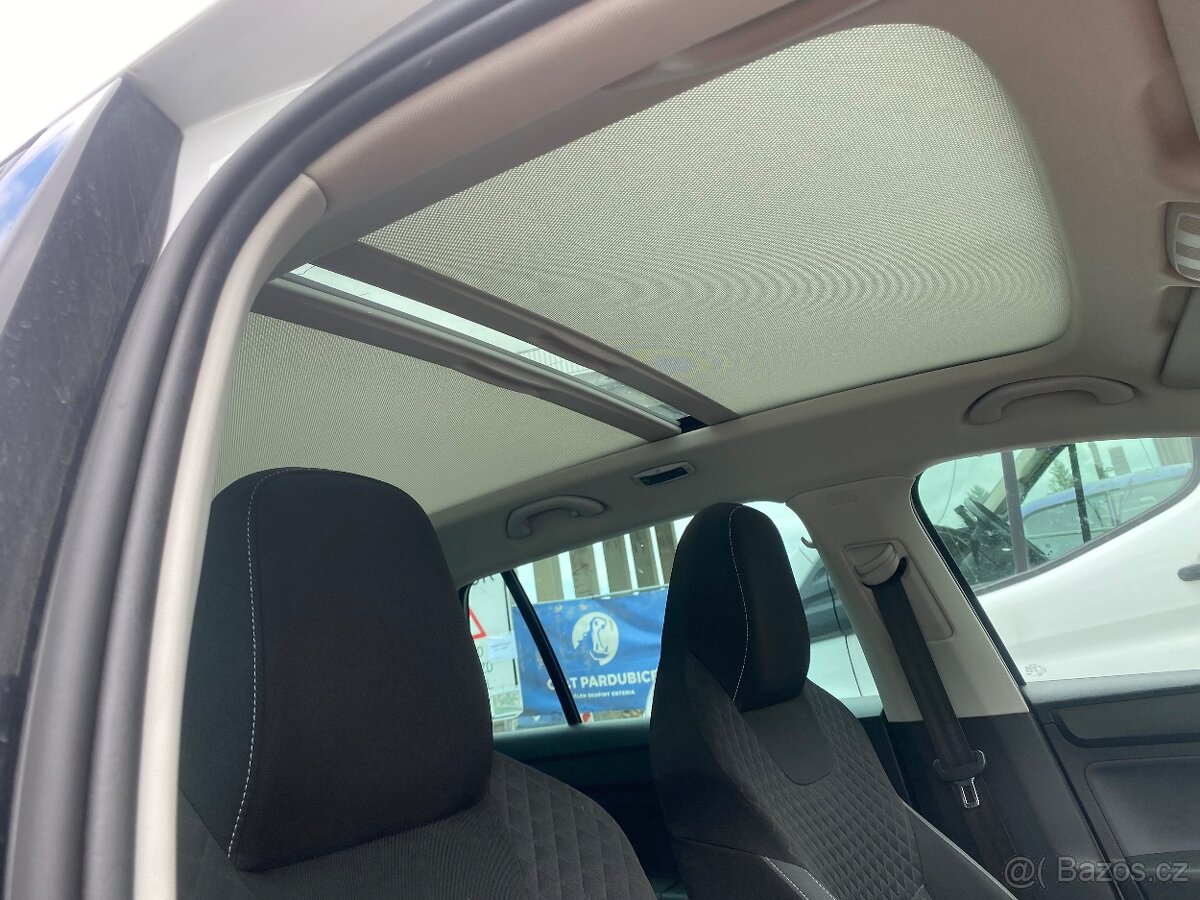 Skoda Rapid spaceback SCOUT - 4