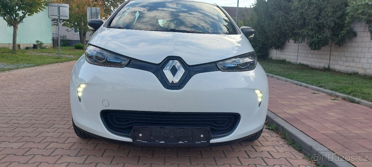 Renault Zoe plně elektrické auto 25 000km - 4