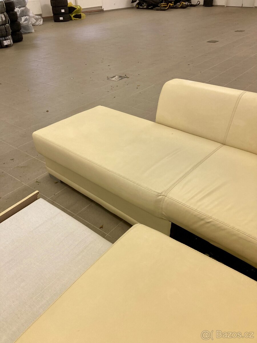 kožená rozkládacín krémová sedací souprava - 4