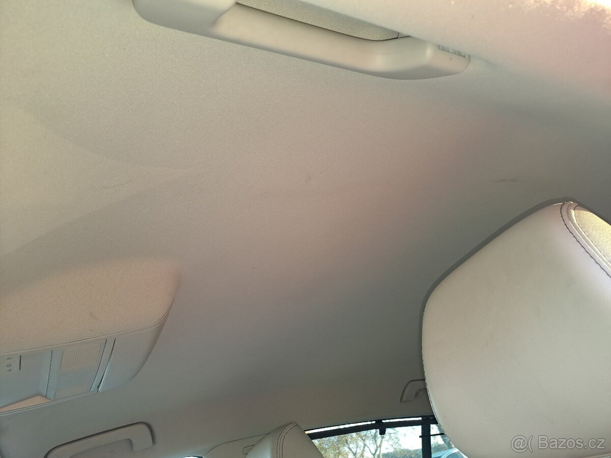 Interiér sedačky tapce stropnice superb 2 SUPERB 2 - 4