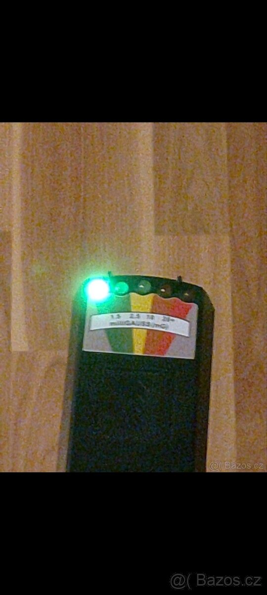 Měřič elektromagnetického pole K2 - 4