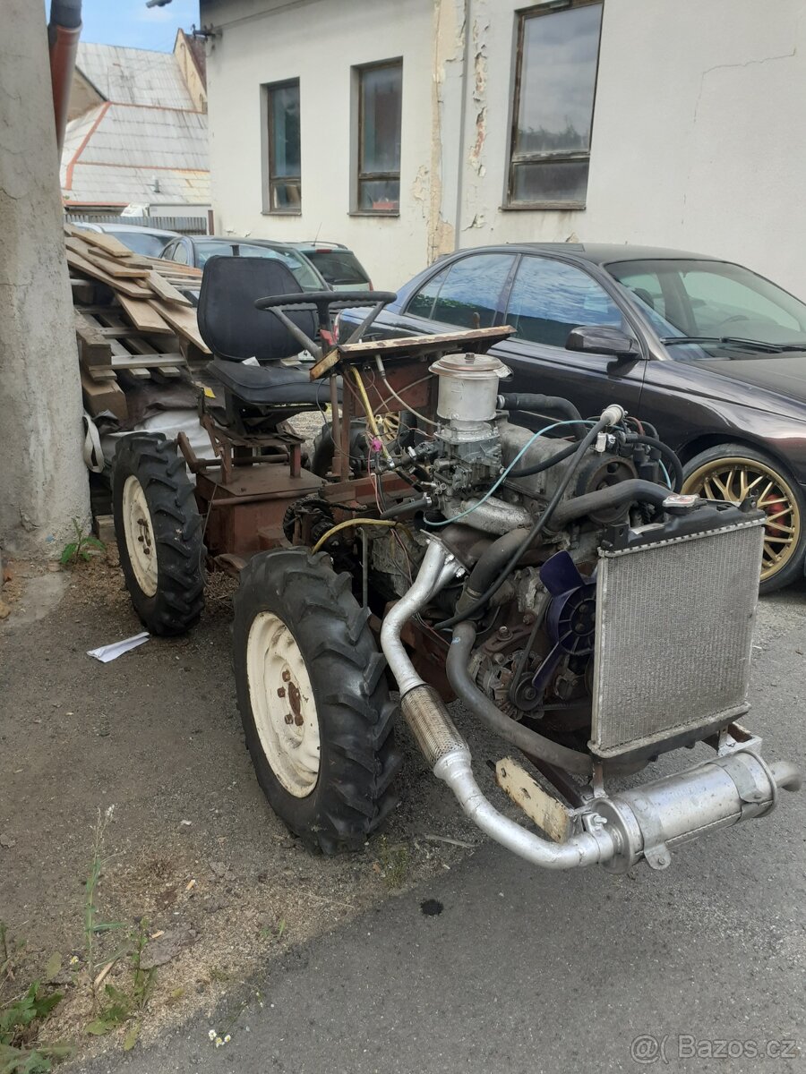 Malotraktor Žigul 2105 - 4