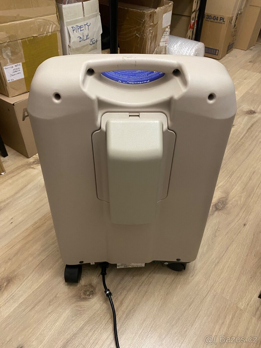 Kyslíkový koncentrátor – Invacare Perfecto 2 - tichý chod - 4