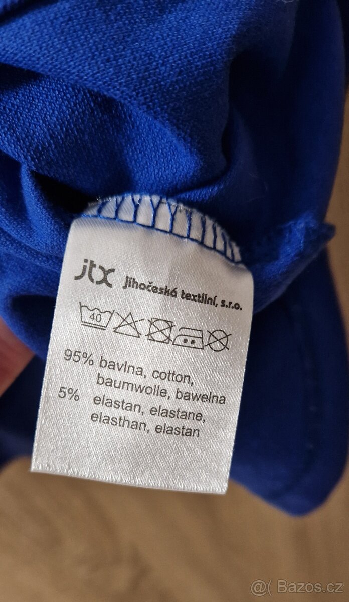 Kvalitní sportovní šaty - 4