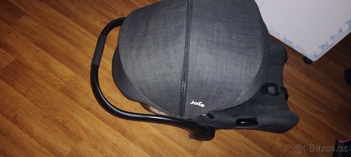 autosedačku vajíčko Joie - 4