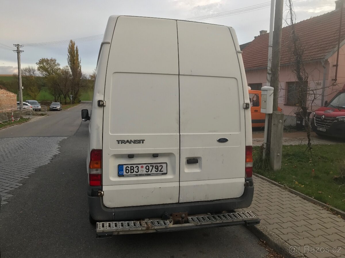 Ford Transit - 4