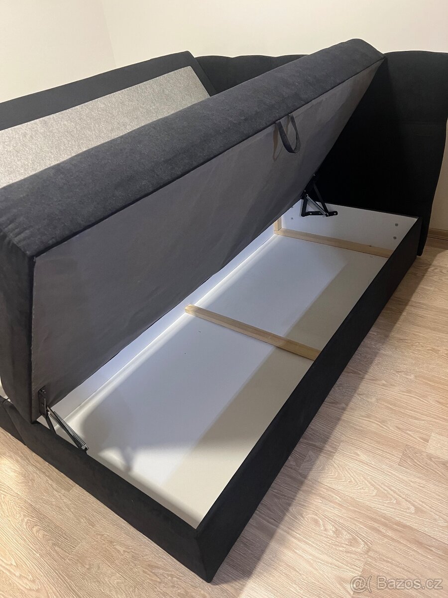 Manželská Postel - 4