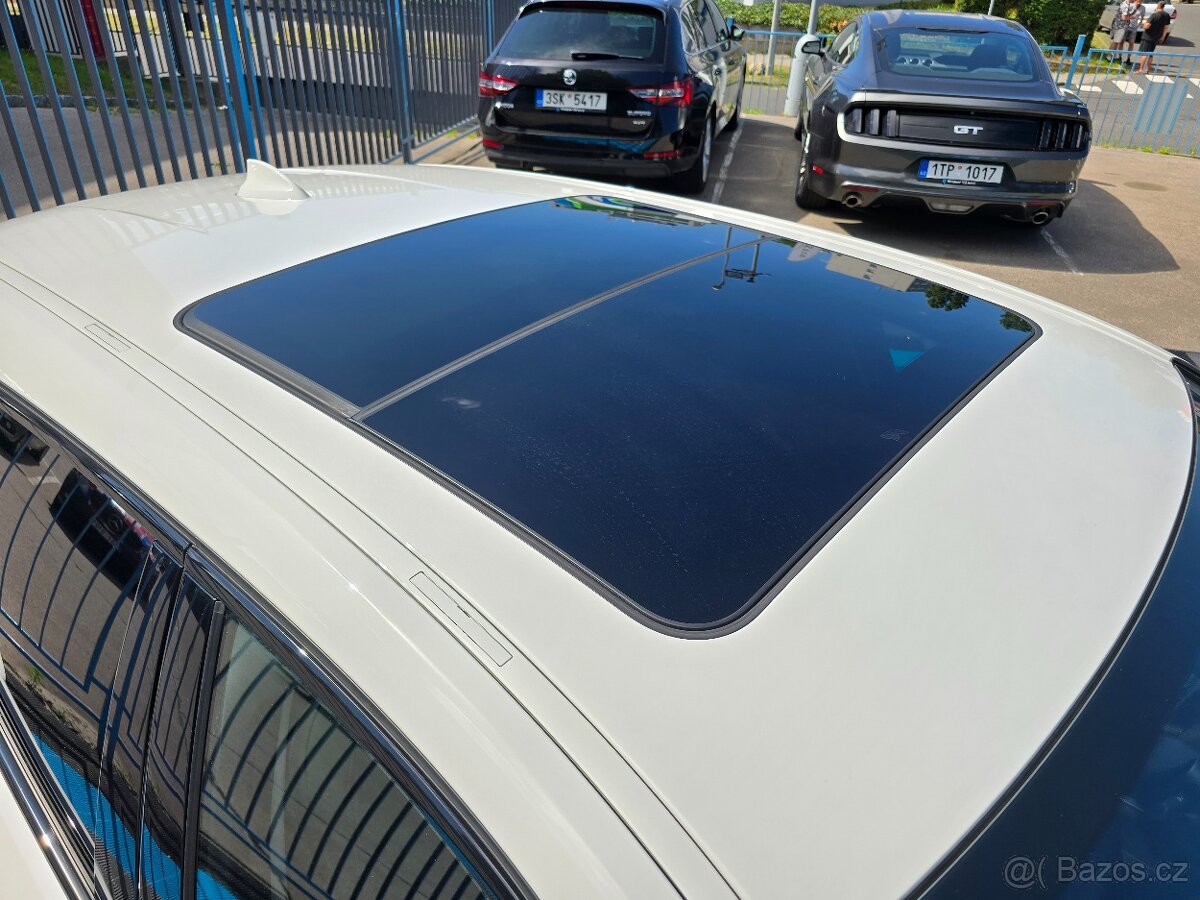 ⭐BMW Řada 1 /118d/110kw/2022/LED/PANORAMA⭐ - 4