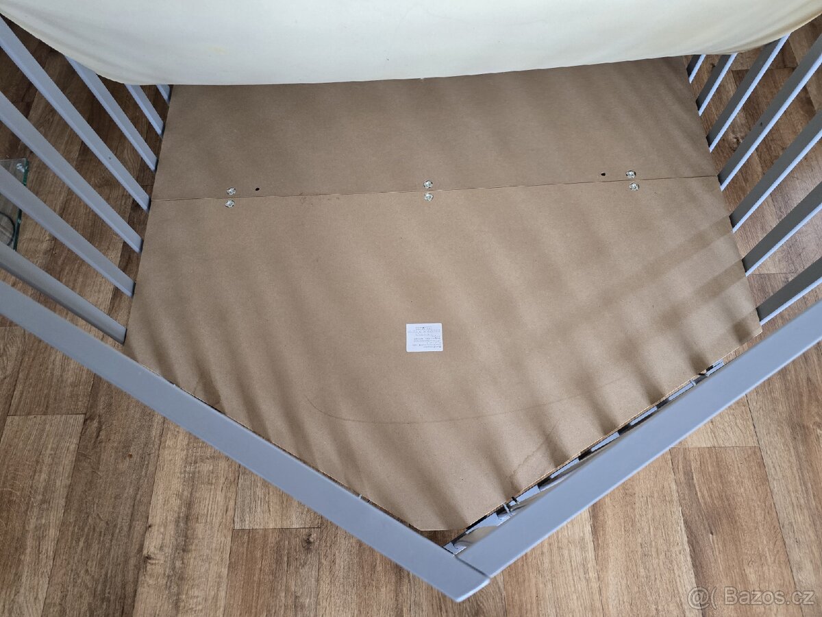 Dětská postýlka - ohrádka - 4