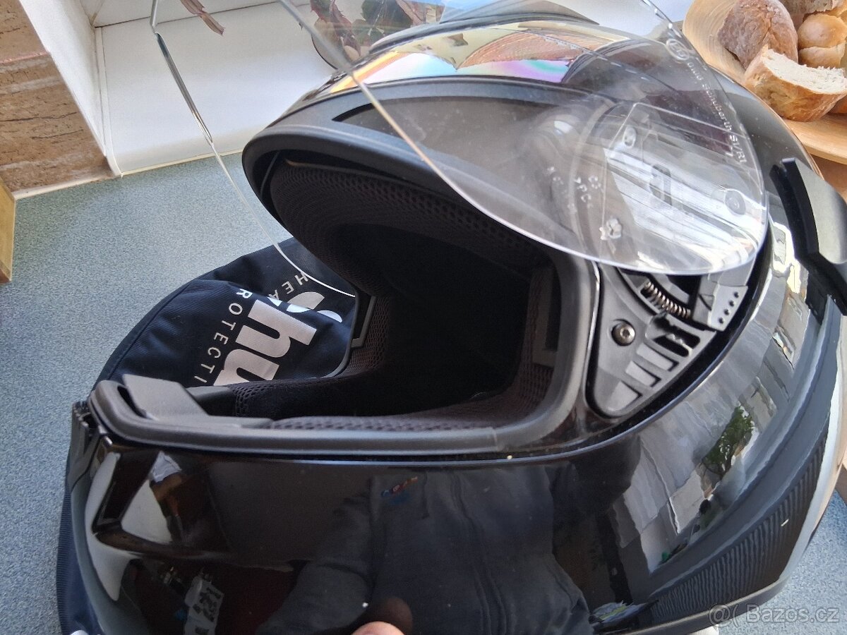 Helma na motorku Schuberth - 4