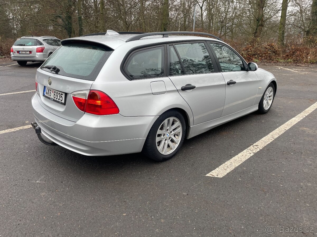 BMW e91 320d 120kw - 4