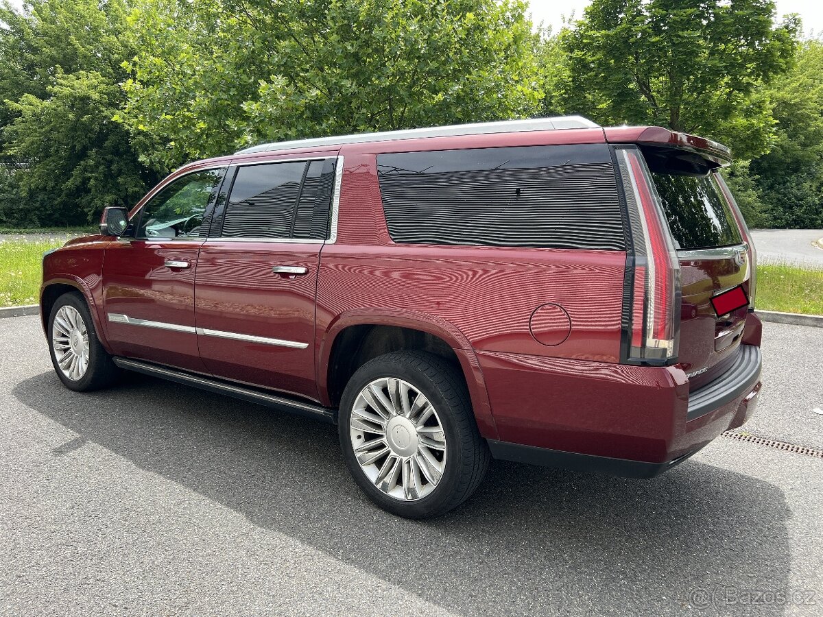Cadillac Escalade 6.2 V8, ESV dlouhá verze, výbava Platinum