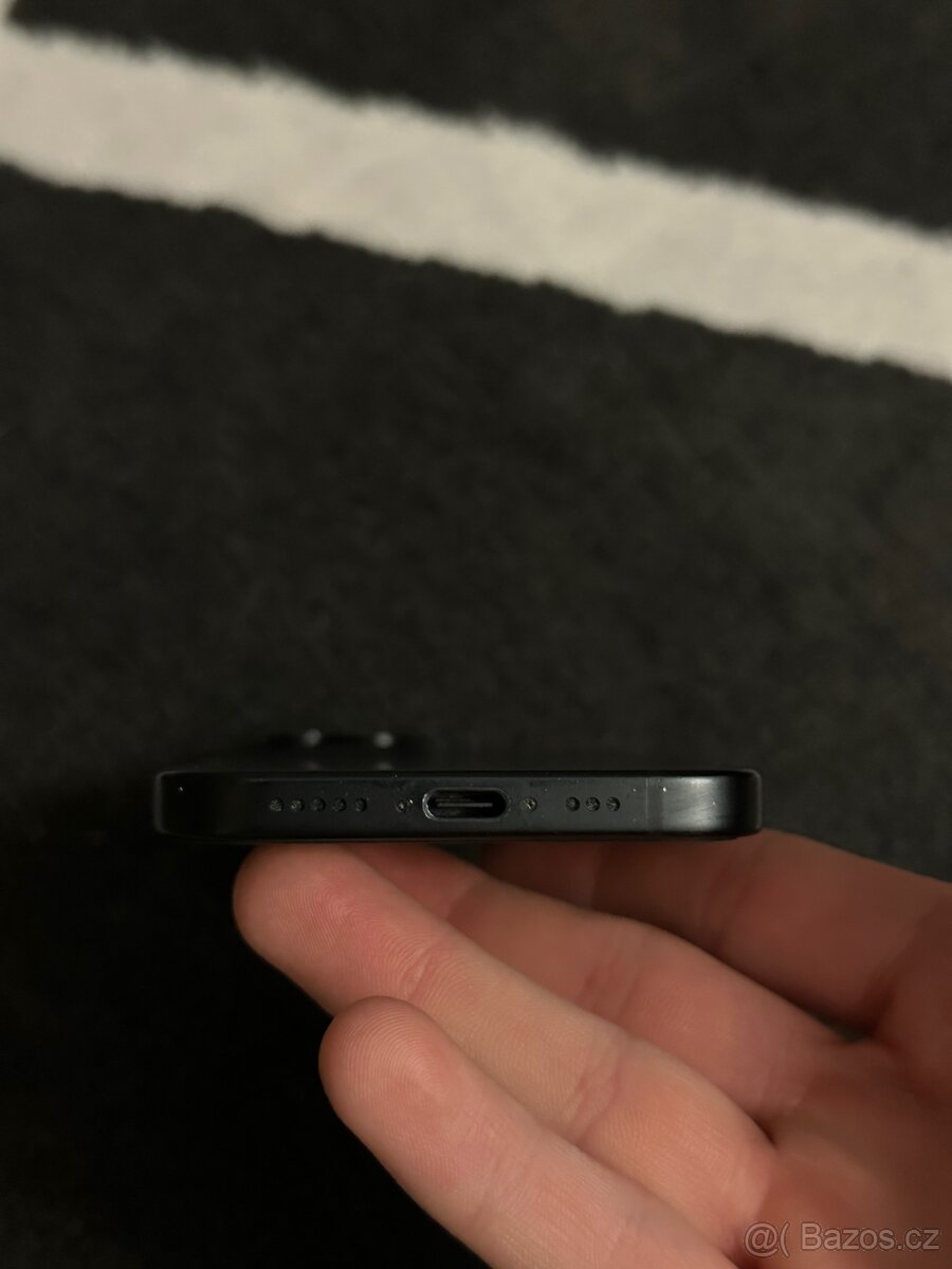 IPhone 15 Black 128GB - 4