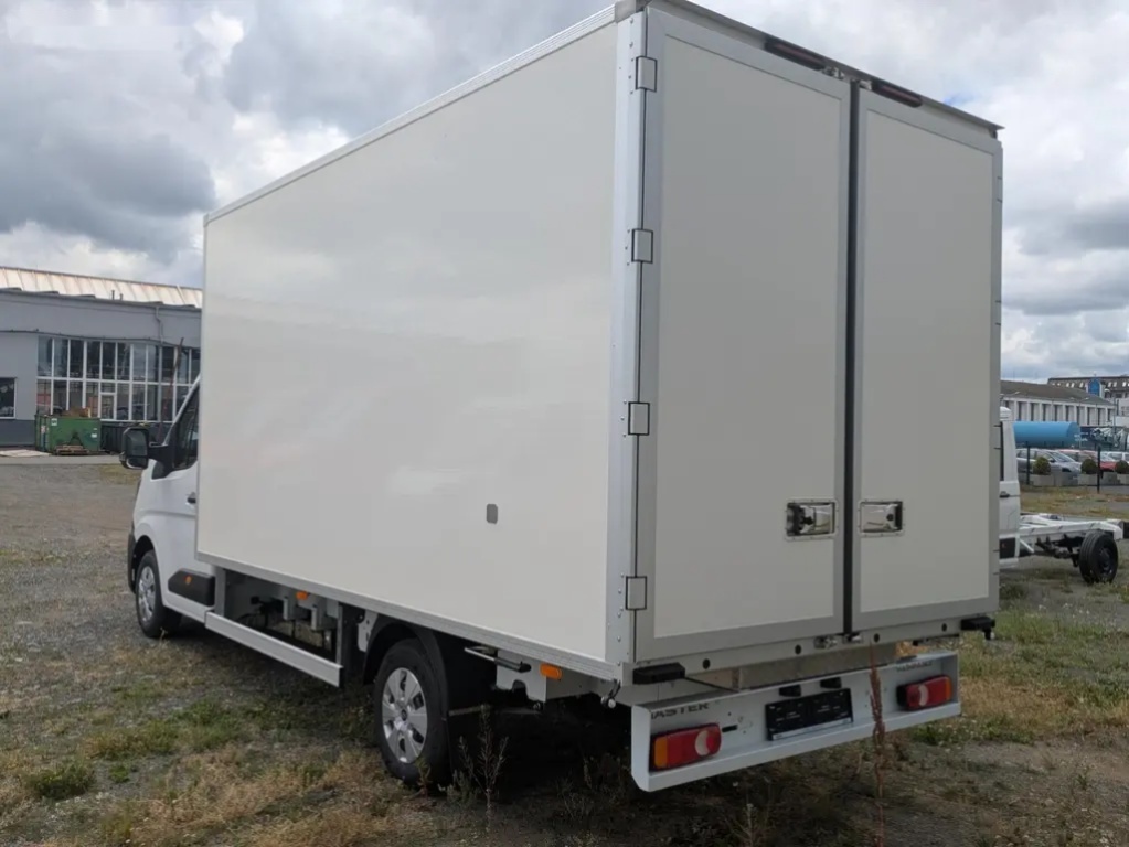 Renault Master, dCi 170 skříňová nástavba 8EP - 4