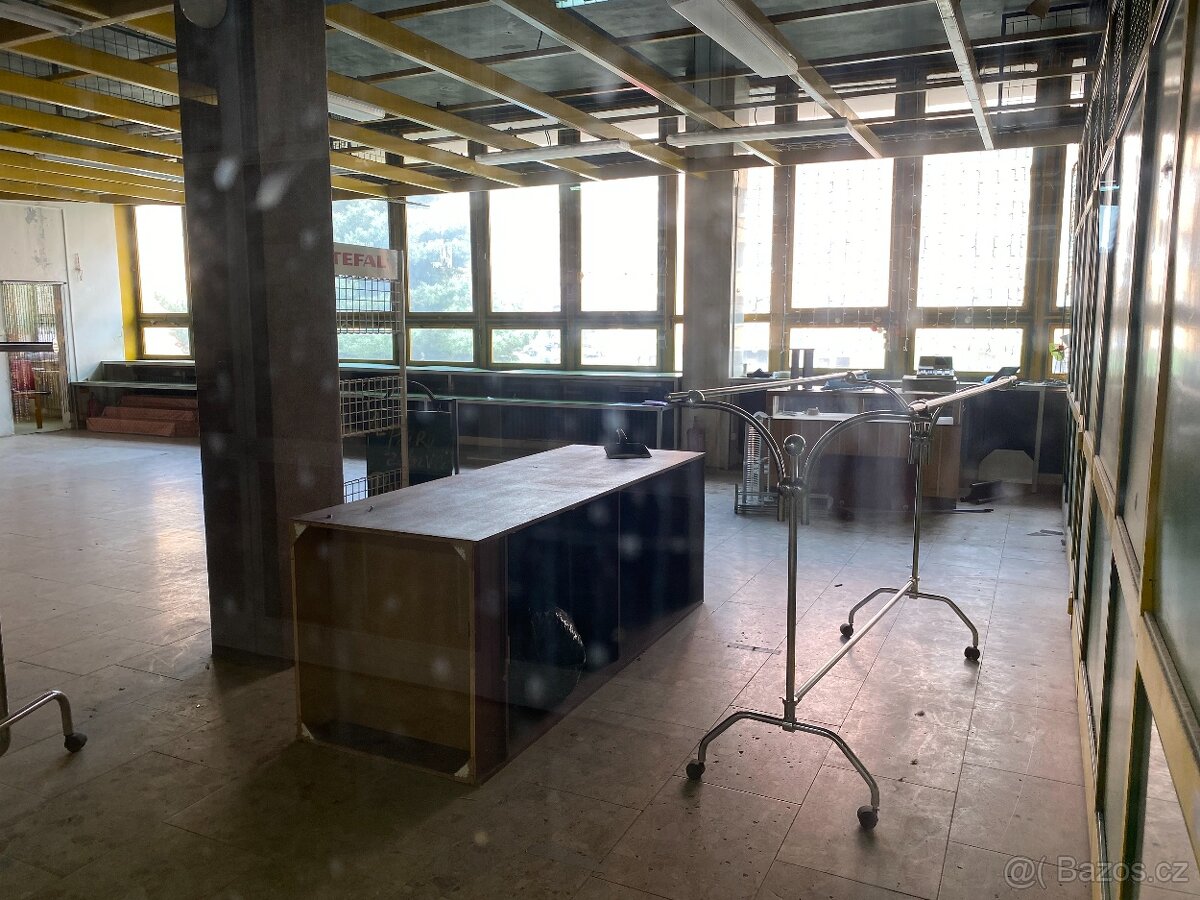 Obchodní prostory - 4