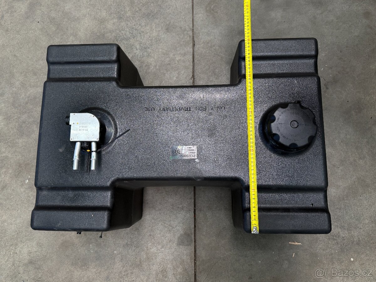 Palivová nádrž - plastová - 4