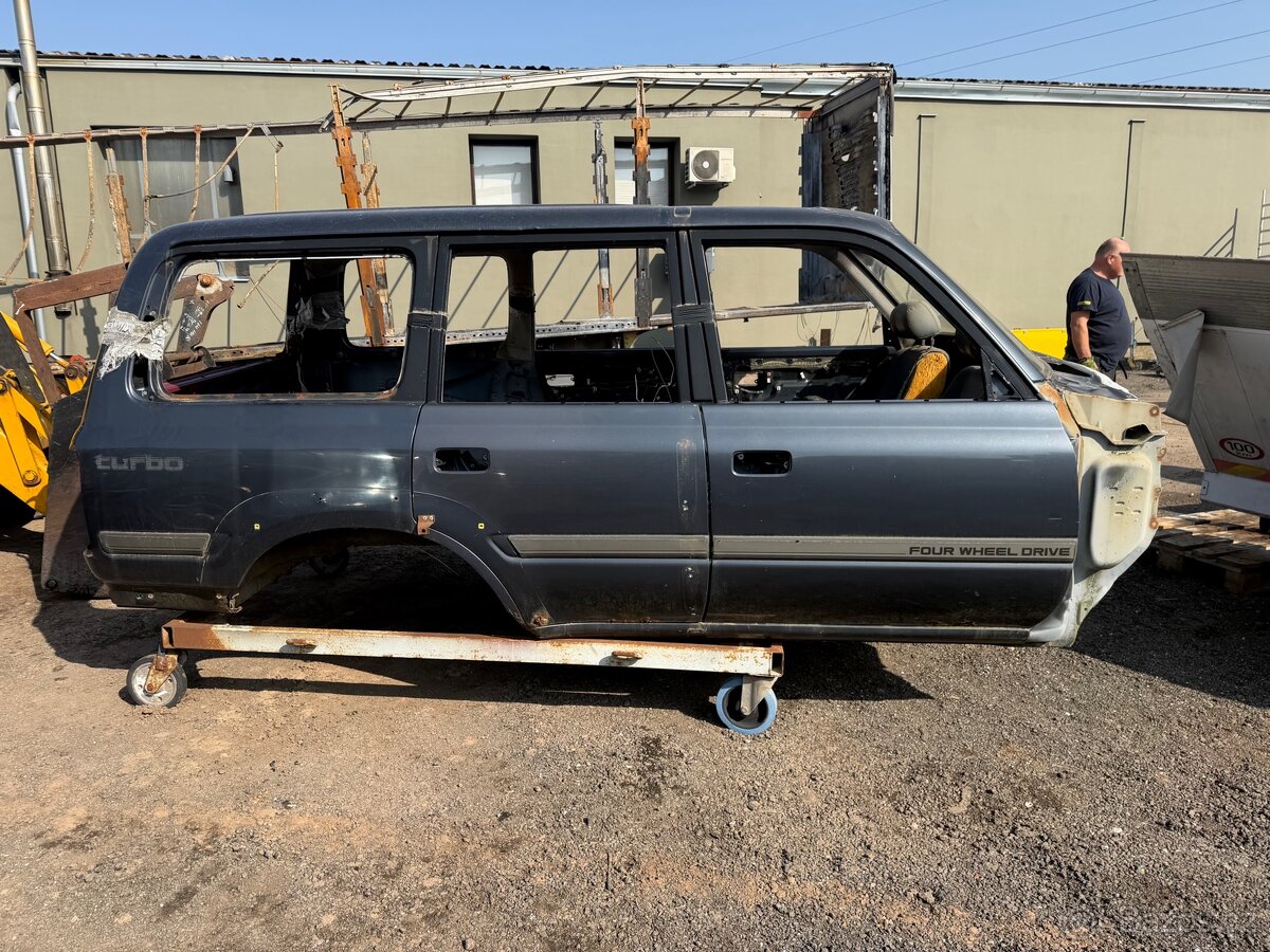 Toyota Land Cruiser 80 , karoserie - 4