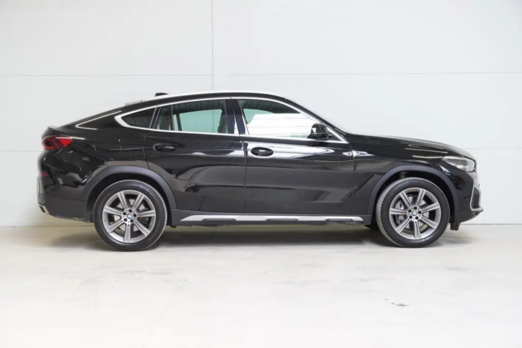 BMW X6, 40i,KOMFORT,KAMERA,ČR,DPH, - 4